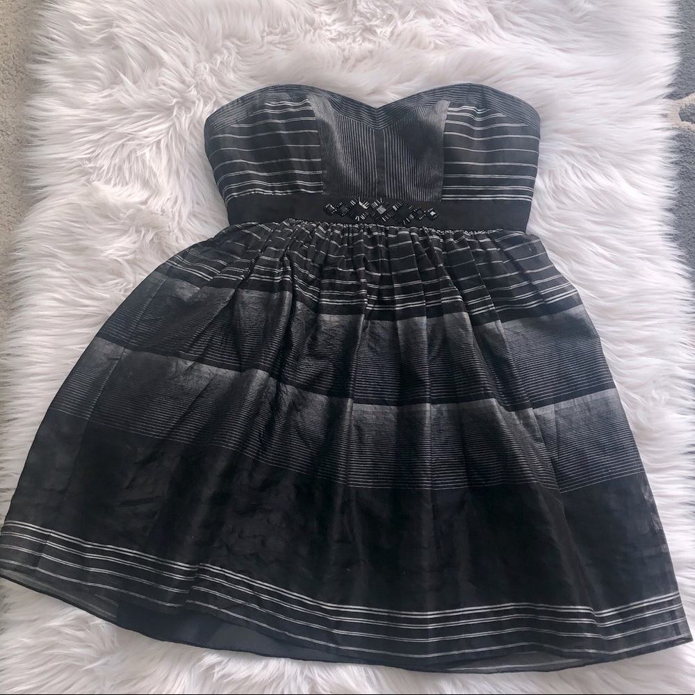 BCBG Maxazria Silk Woven Novelty Cocktail Dress Size 10